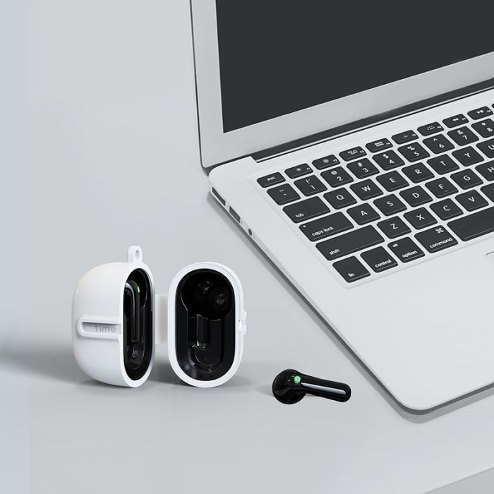 Чехол силиконовый для наушников переводчика Timekettle M3 с карабином белый