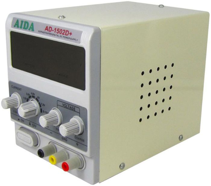 Блок живлення AIDA AD-1502D+, 15V, 2A, цифрова індикація, RF індикатор, автовідновлення після КЗ
